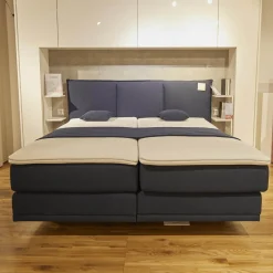 Mondo Boxspringbetten|Motor-Boxspringbett Espo Stoff Blau Fuß Matt Schwarz Matratzen H3/H4, Tagesdecke, Zierkissen,