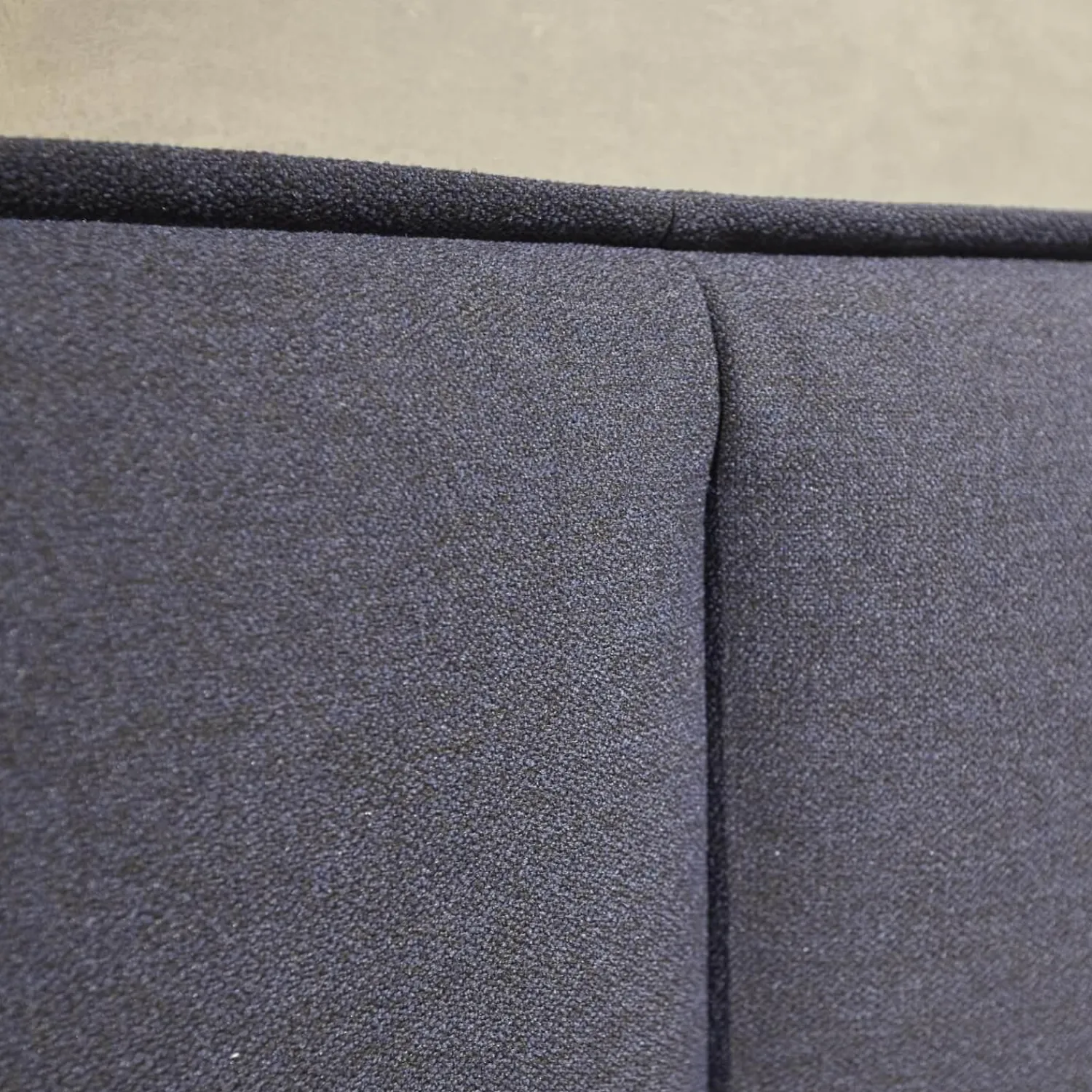 Mondo Boxspringbetten|Motor-Boxspringbett Espo Stoff Blau Fuß Matt Schwarz Matratzen H3/H4, Tagesdecke, Zierkissen,