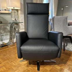 Bielefelder Werkstätten Relaxsessel|Motorsessel Charly Bezug Leder Normandie Schwarz Sternfuß Chrom Glänzend Mit Aufsthehhilfe Und Motorischer Verstellung