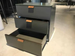 Hülsta Nachttische|Nachttisch Multi Varis Nussbaum Abdeckplatte Glas