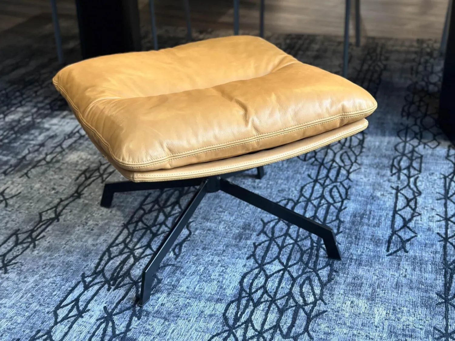 KFF Hocker & Sitzsäcke|Ottomane Arva L Leder Congnac 180 Leder Silk