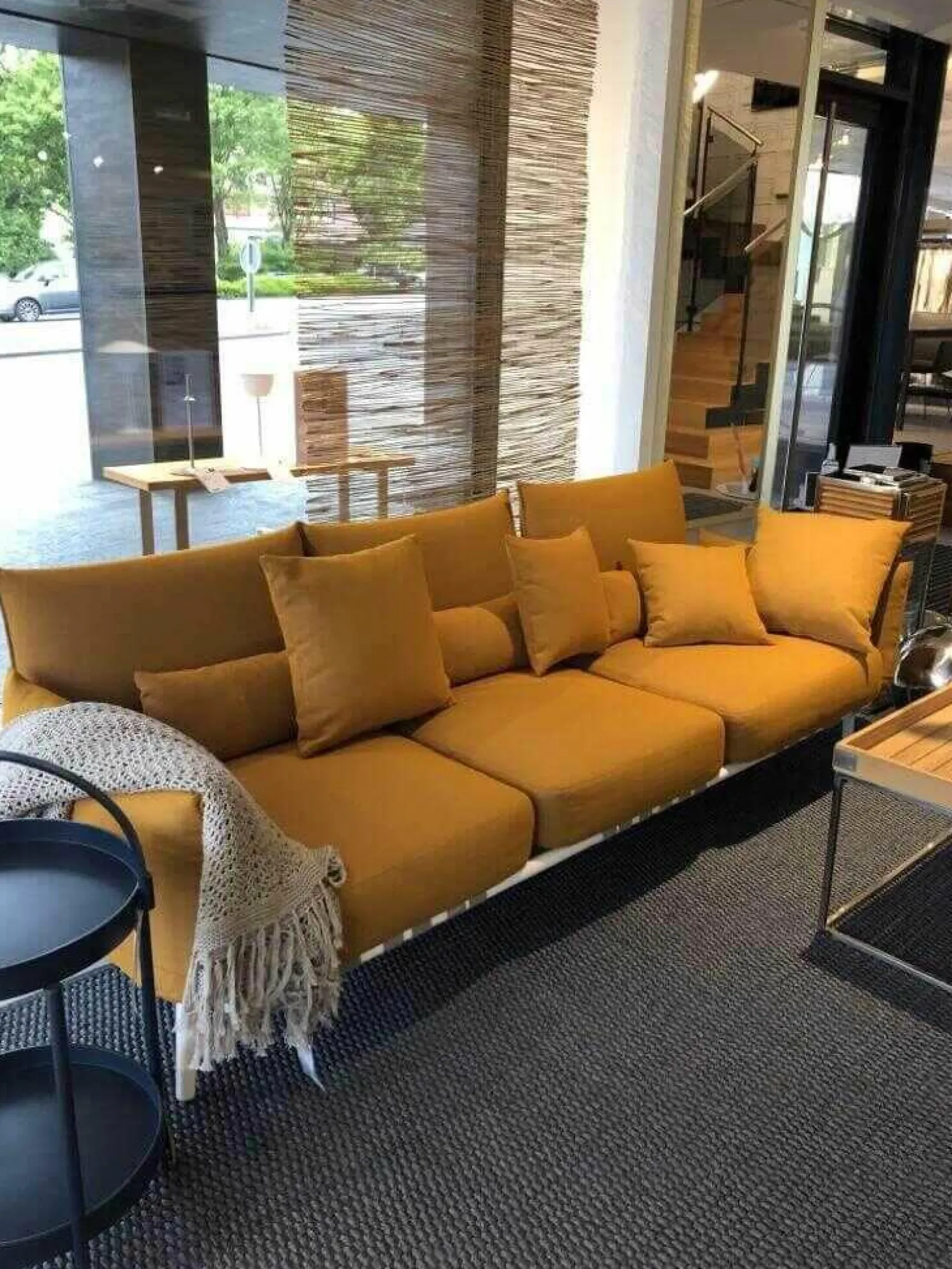 DEDON Loungemöbel|Outdoor Sofa Brea Stoff B 450 Orange mit Kissen