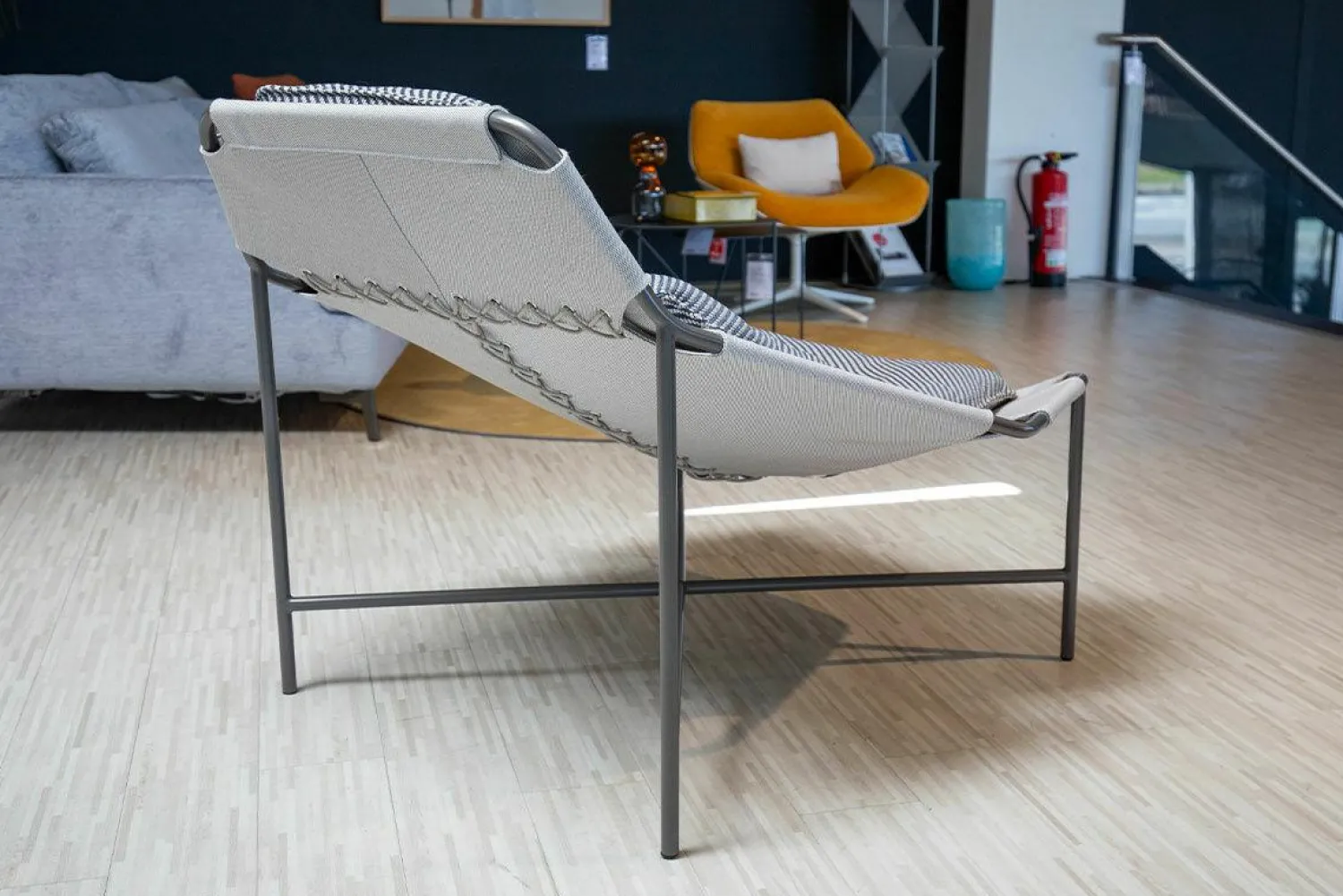 Rolf Benz Loungesessel|Outdoor-Sessel Jackout Stoff 20 462 Graublau Gestell Metall Anthrazit Pulverbeschichtet Inklusive Hocker