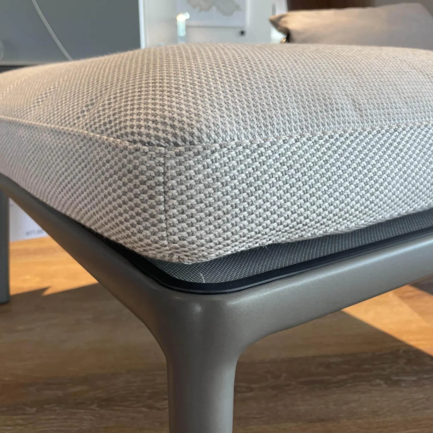 Rolf Benz Loungemöbel|Outdoorsessel Yoko 271 Stoff 24.750 Grau Gestell Anthrazit