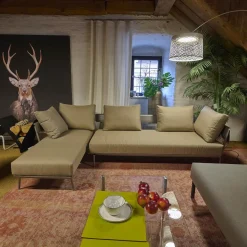 Fast Loungemöbel|Outdoorsofa Aikana Bezug Iron Grey Gestell Haselnuss mit 2 Kissen