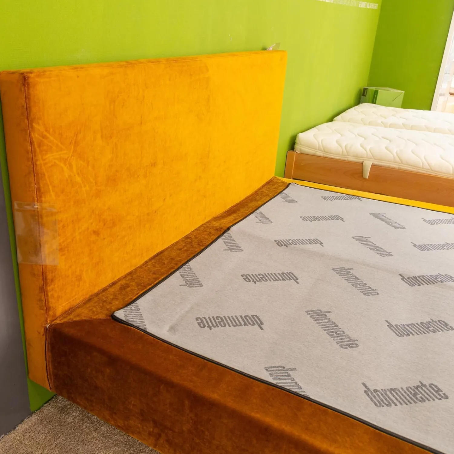 Dormiente Polsterbetten|Polsterbett Clia 2 Basisbezug Stoff Max Cotton Natur 061 Dekobezug Glenville Honey F1872 36 Gelb Orange Füße Buche Geölt Ohne Matratze Ohne Lattenrost