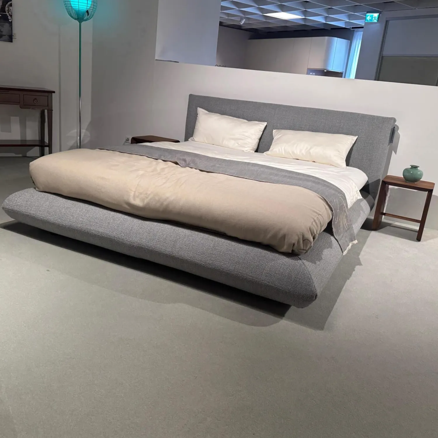 Interlübke Polsterbetten|Polsterbett Jalis Stoff Cor 8181 Silbergrau Grau Boxspringunterbau Inklusive Matratze von Schramm