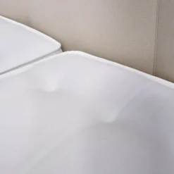 Treca Interiors Polsterbetten|Polsterbett Kate Stoff Hot Madison 072 Beige Creme Füße Chrom mit Matratzen