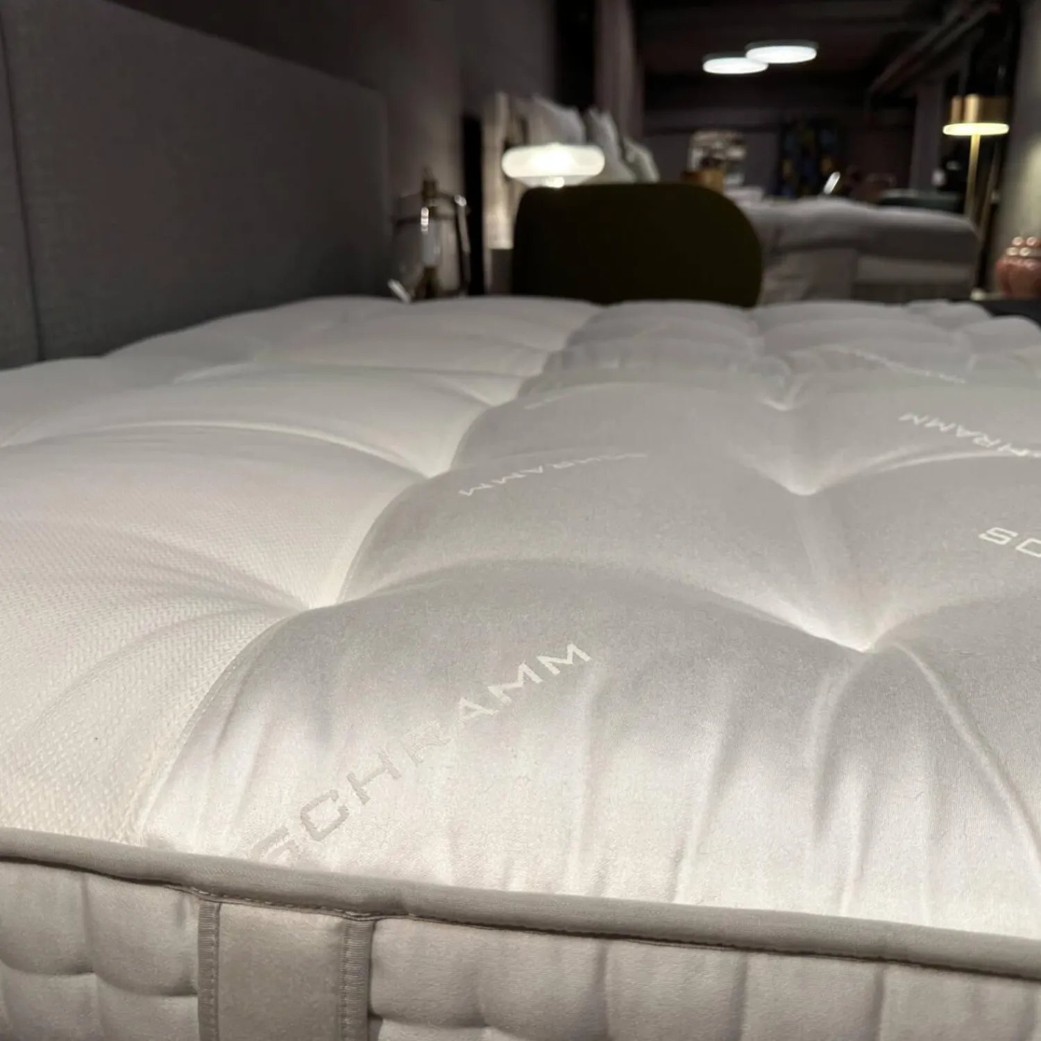 Schramm Polsterbetten|Polsterbett Paio Stoff Mirage Graublau Mit Matratzen Und Motorischer Verstellung