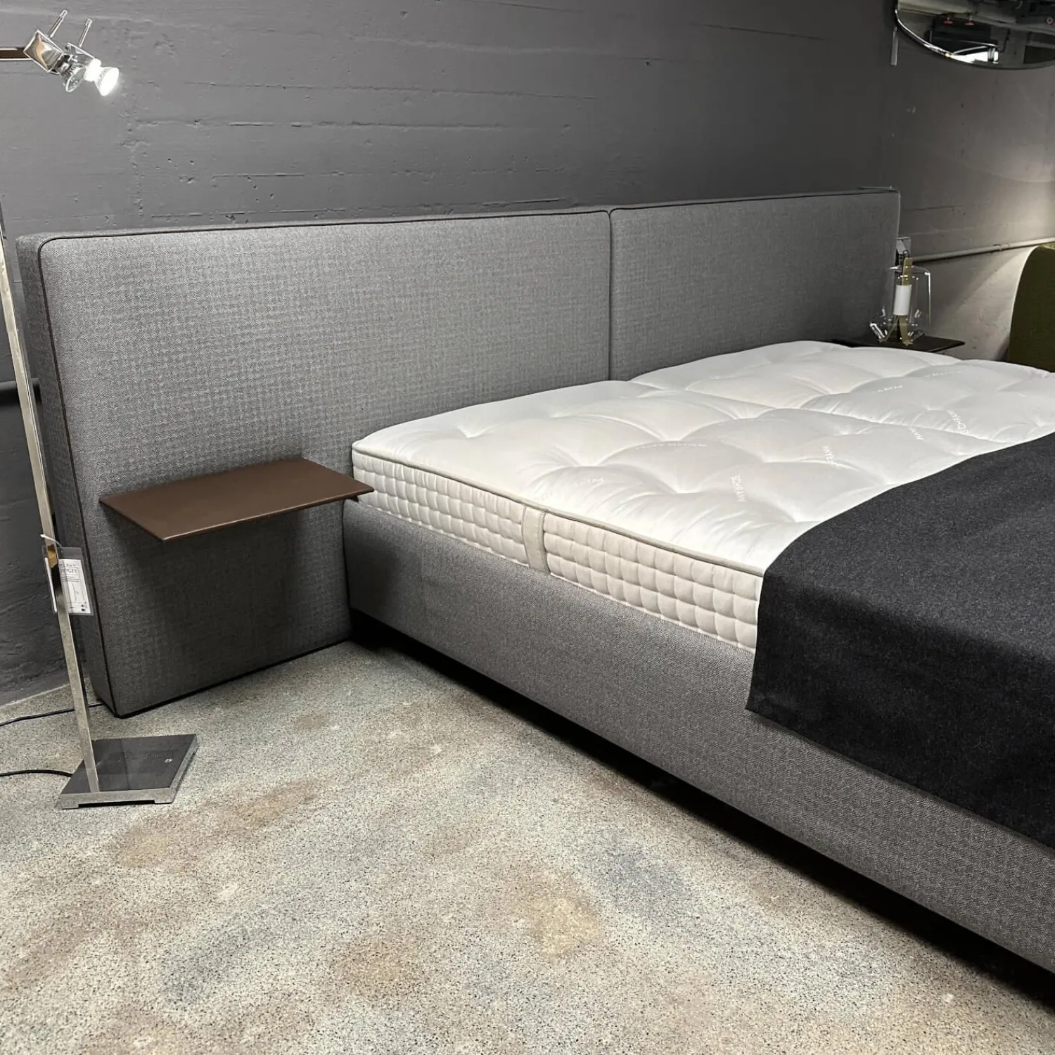 Schramm Polsterbetten|Polsterbett Paio Stoff Mirage Graublau Mit Matratzen Und Motorischer Verstellung