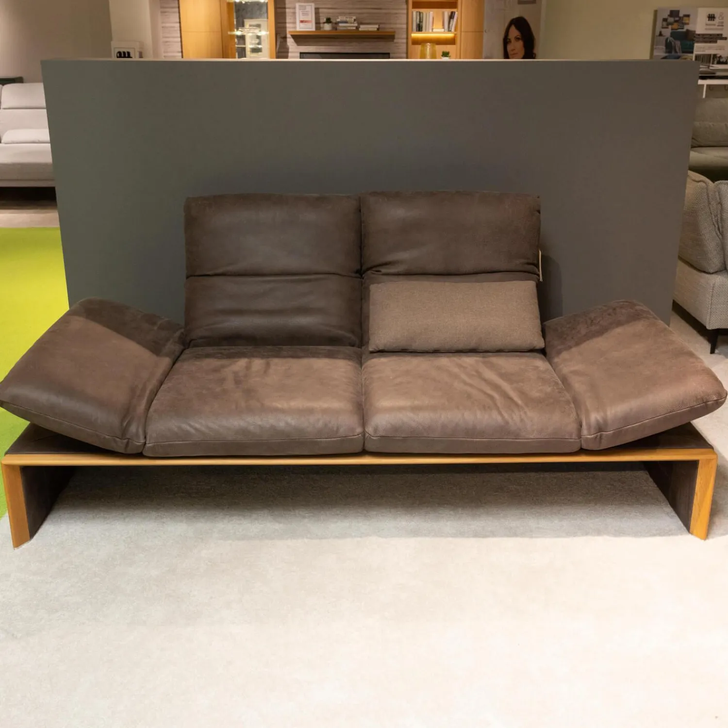 Koinor Polstergruppen|Polsterelementgruppe 2 5 2 Leder A India Schoko Braun Holzrahmen Wildeiche Massiv Metallfuß Aluminium Matt Satiniert Mit Kissen