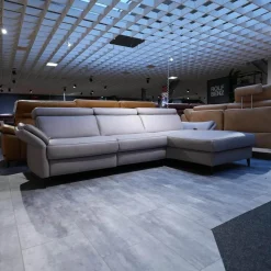 Hukla Ecksofas|Polstergarnitur 4055 Bezug 60 Credo Granit Aluminiumfuß Schwarz F2 Mit WallAway-Funktion