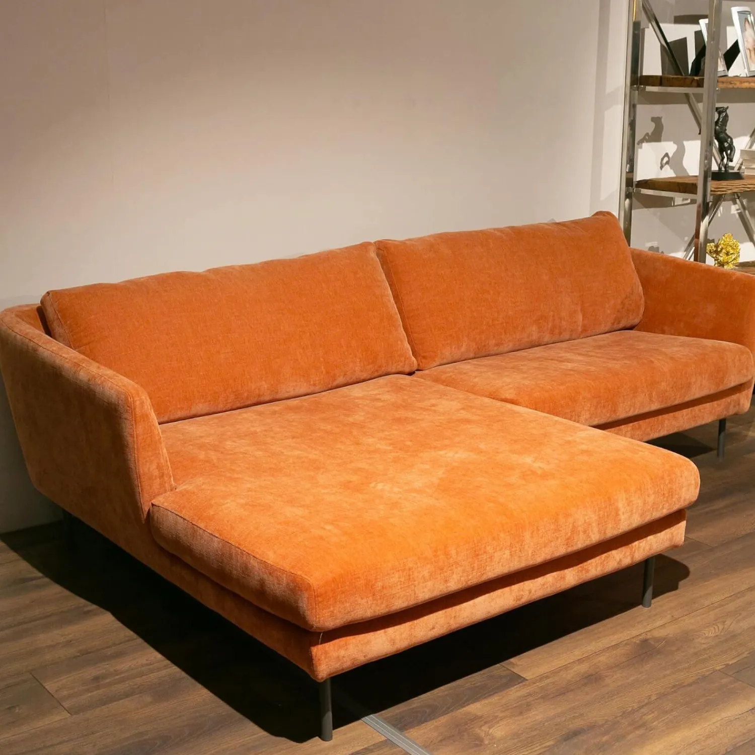 Sits Ecksofas|Polstergarnitur Betty MS 1010 Stoff Wildflower 7 Pail Rust Orange Fuß 177 Metall Grau