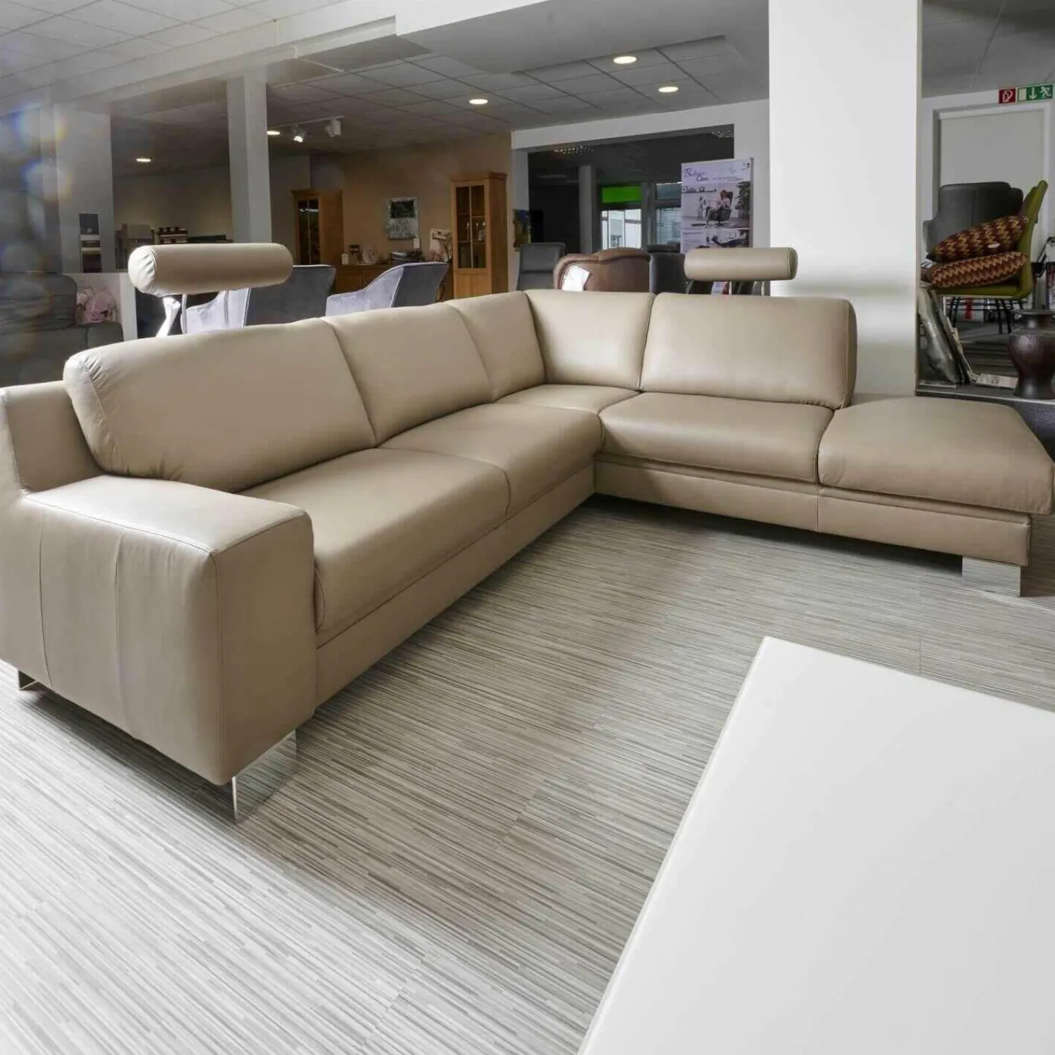 Polinova Ecksofas|Polstergarnitur LS 5460 Leder Vivre Stone 120 Metallfüße Hochglanz