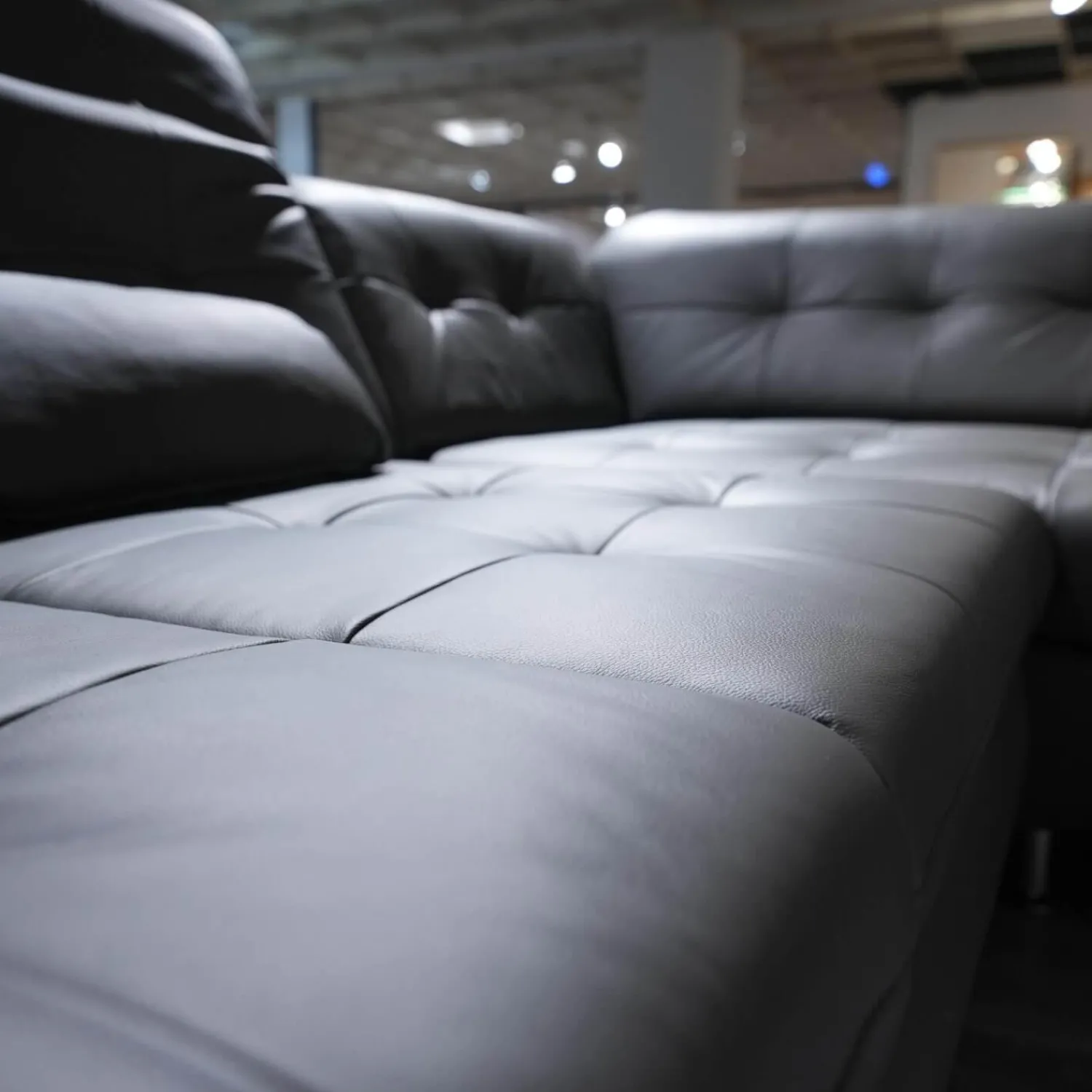 Polinova Ecksofas|Polstergarnitur MM-PN1078 Bezug Leder Torro Grau Metallfuß Glänzend