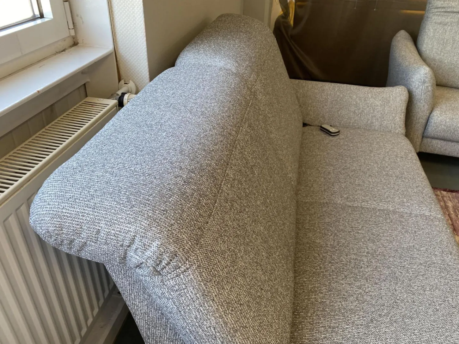 Fischer und Schreiner Polstergruppen|Polstergruppe Chiemsee Stoff Camo Granit Grau Fuß Metall Schwarz Mit Elektrischer Sitztiefenverstellung Und Relaxfunktion