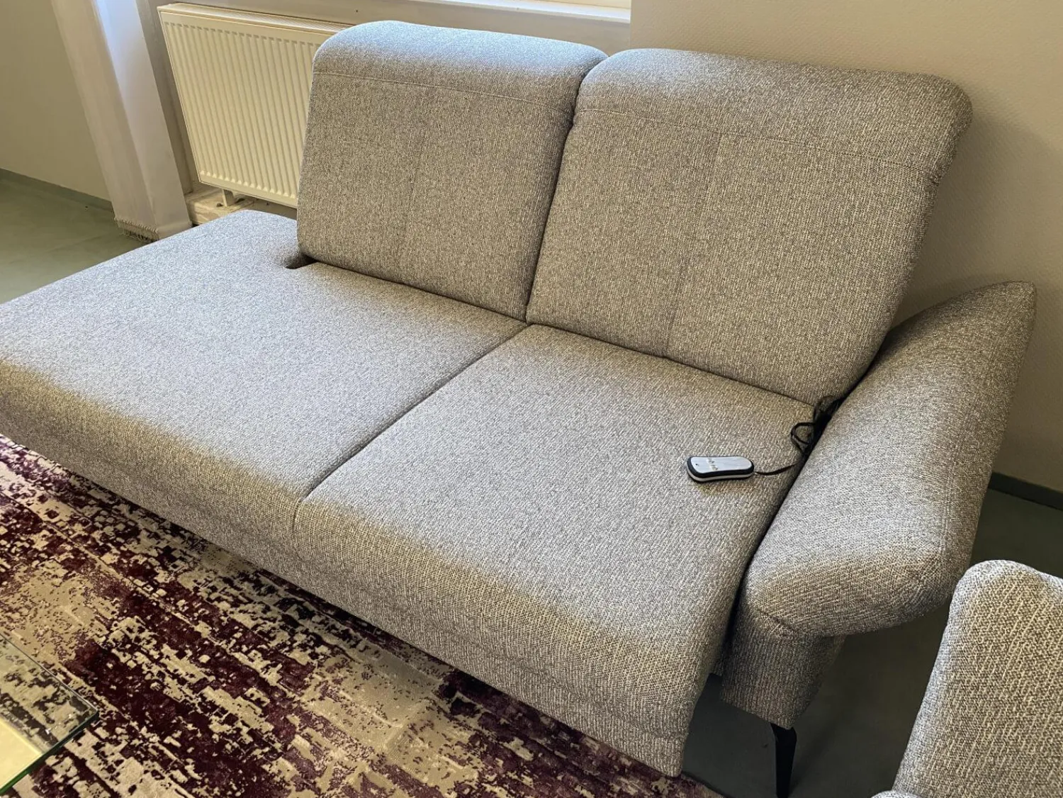 Fischer und Schreiner Polstergruppen|Polstergruppe Chiemsee Stoff Camo Granit Grau Fuß Metall Schwarz Mit Elektrischer Sitztiefenverstellung Und Relaxfunktion