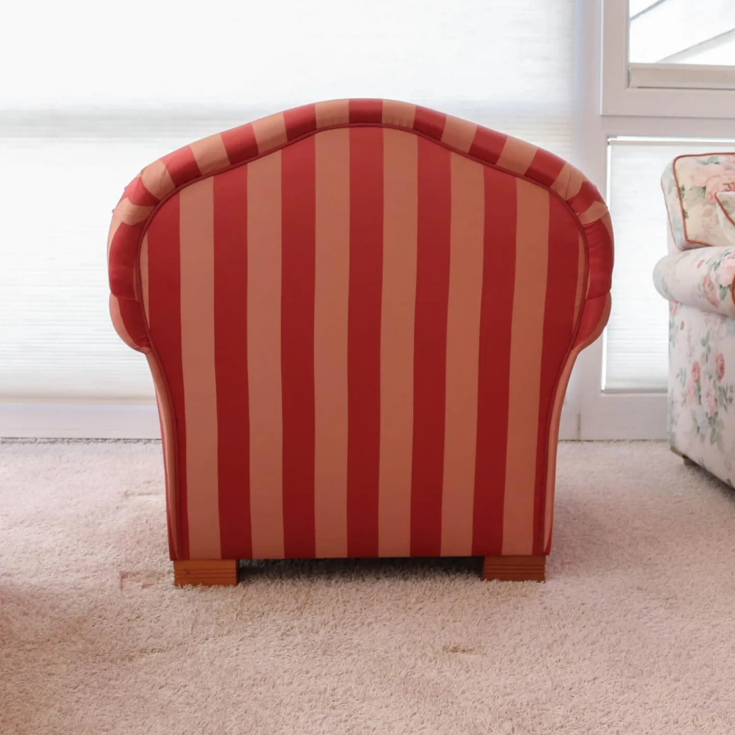 Finkeldei Polstergruppen|Polstergruppe Clara 334 Stoff Rot Beige Gold Füße Kirschbaum Lackiert