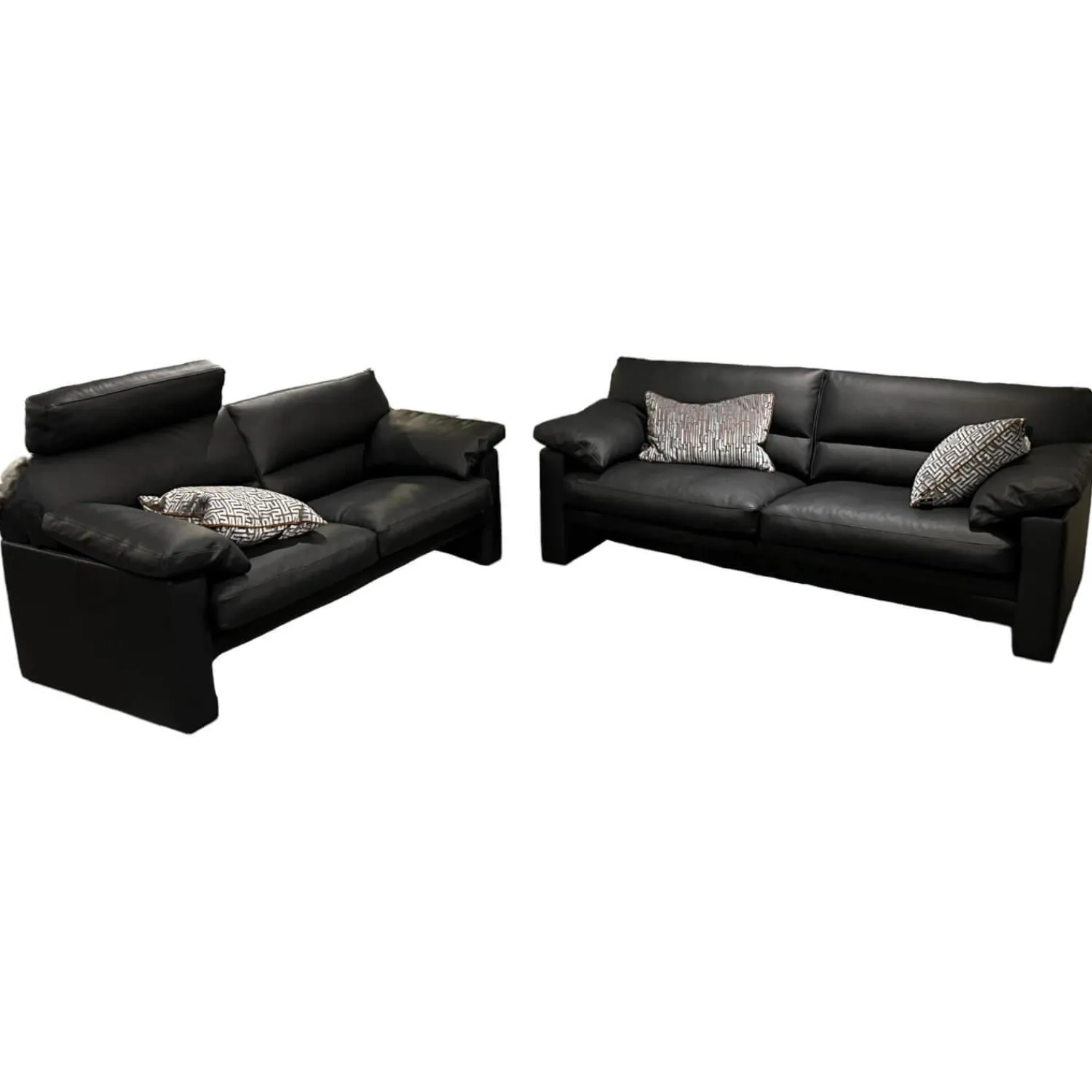 Erpo Polstergruppen|Polstergruppe GA210 Leder E 170 136 Schwarz Mit Armlehnkissen Und Verstellbarer Kopfstütze