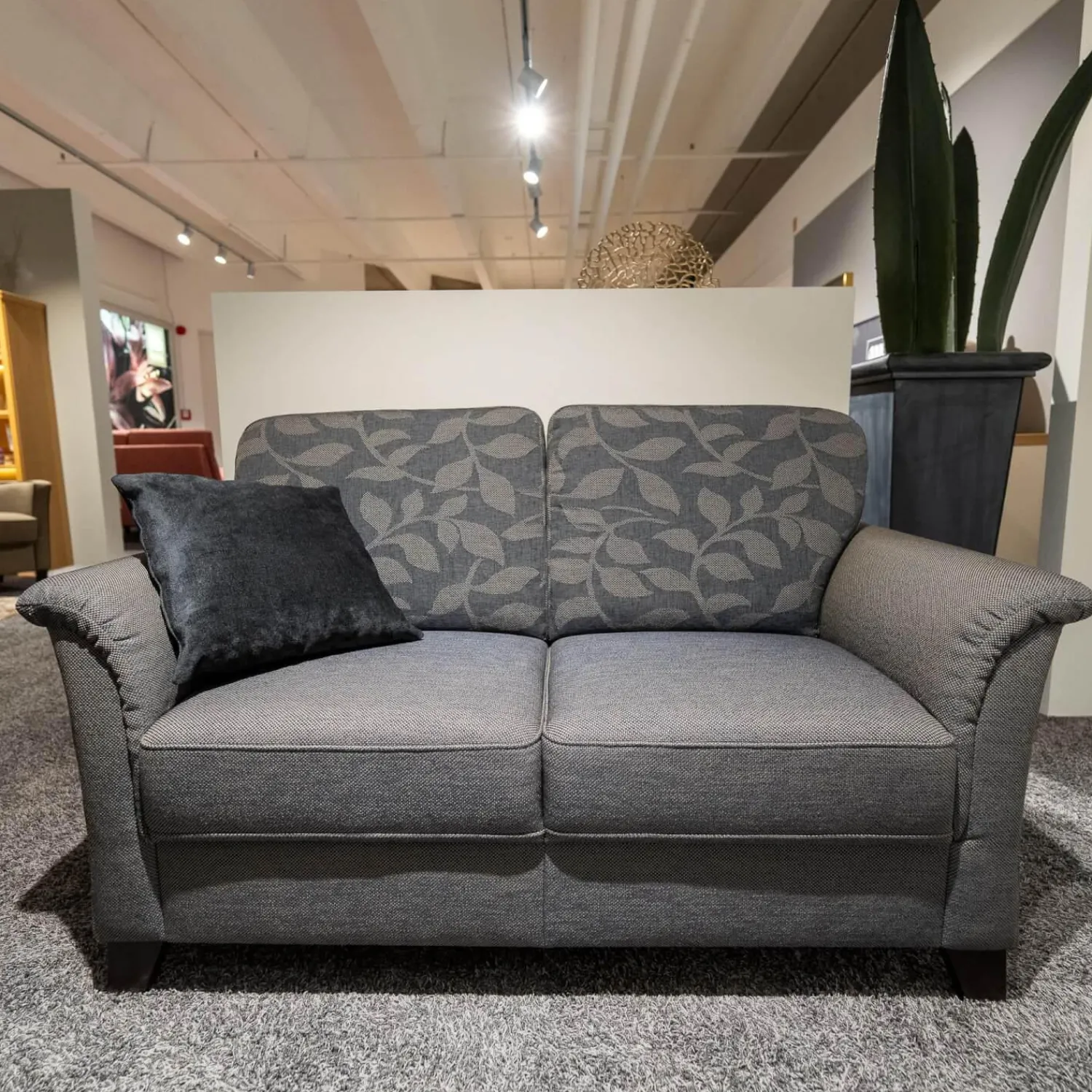 Wemafa Polstergruppen|Polstergruppe Lux Medico 840 Bezug Korpus Stoff 165 30 Grau Rückenkissen 164 30 Grau Holzfuß Buche Wengefarbig Inklusive Sofakissen