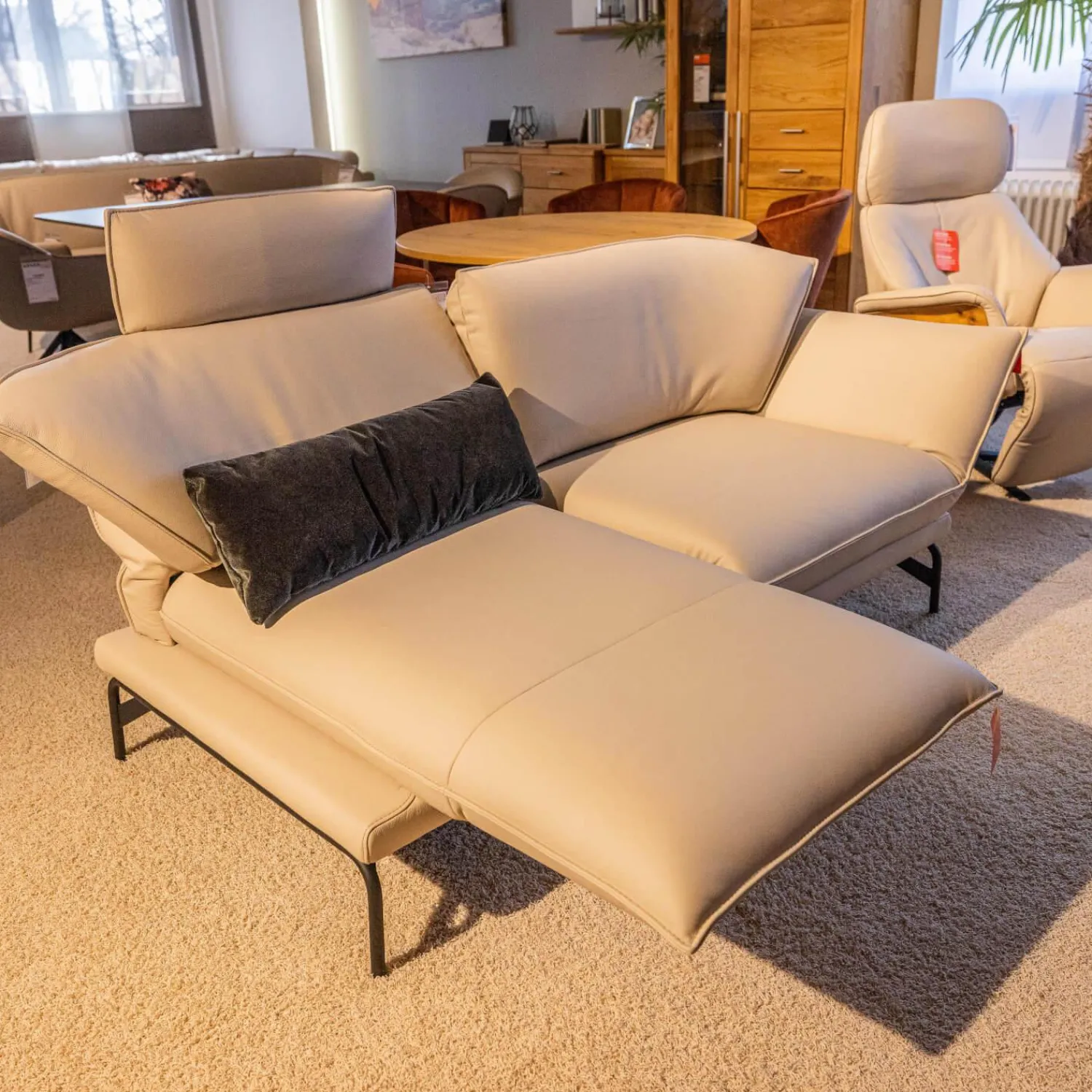 himolla Polstergruppen|Polstergruppe Nova 1378 Bezug Leder 24 Longru Nebel Beige Grau Füße Anthrazit Pulverbeschichtet