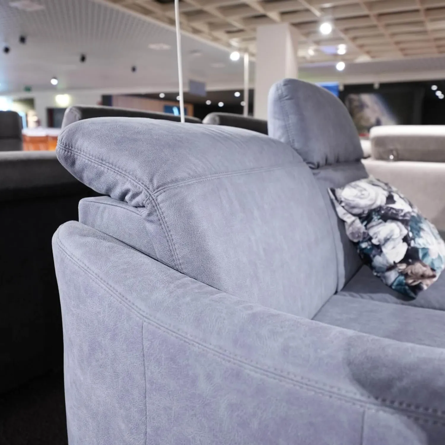 Ponsel Polstergruppen|Polstergruppe Prato Leder 877 02 Grau Blau Fuß F912 Eiche Bianco Inklusive Kissen