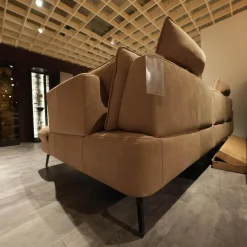 Hukla Polstergruppen|Polstergruppe VS HU1169 Sofa Leder Aurelia Stone Braun Füße Metall Schwarz Mit Sessel Sternfuß Schwarz Und Kissen