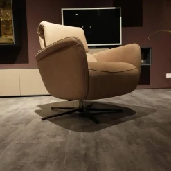 Hukla Polstergruppen|Polstergruppe VS HU1169 Sofa Leder Aurelia Stone Braun Füße Metall Schwarz Mit Sessel Sternfuß Schwarz Und Kissen