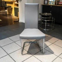Tecta Einzelstühle|Polster-Kragstuhl B25-1P Leder Taupe Mit Stahlgestell Verchromt