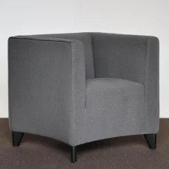 Wittmann Relaxsessel|Quadra Sessel Bezug Stoff Object Cat. G Farbe Anthrazit Füße Buche Schwarz Geölt