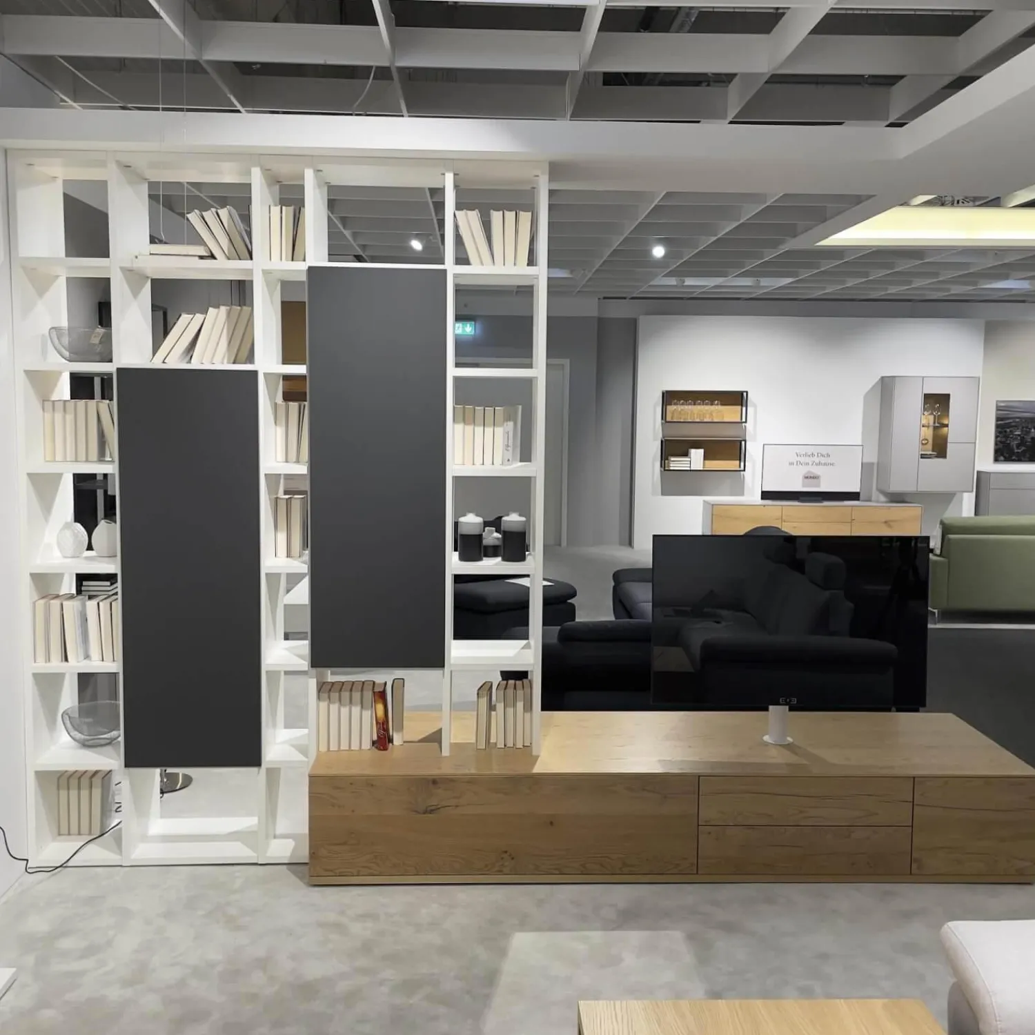 IRO Wohnwände & Tv-Lowboards|Raumteiler SE7000 Lack Weiß Front Balkeneiche Natur Korpus Wildeiche