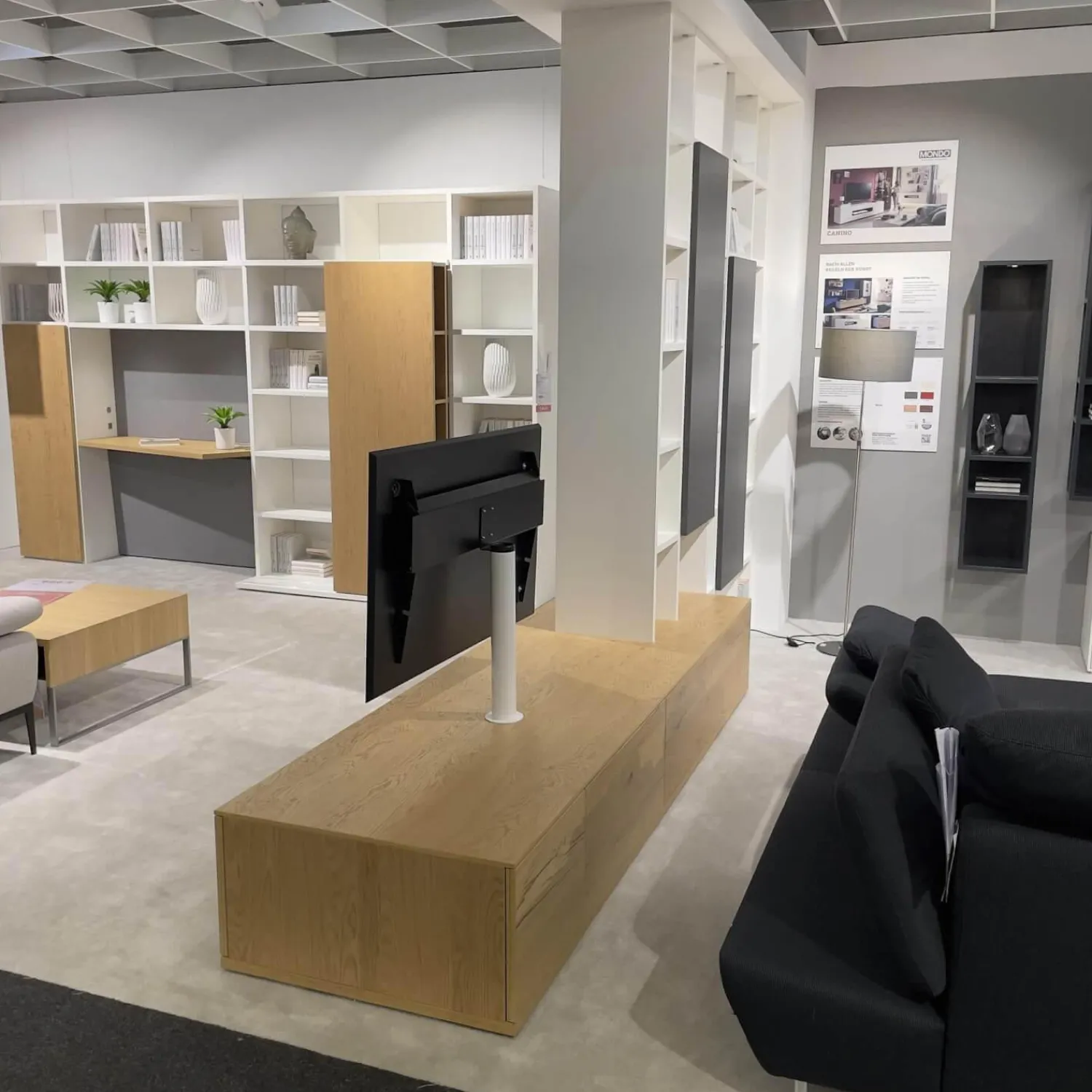 IRO Wohnwände & Tv-Lowboards|Raumteiler SE7000 Lack Weiß Front Balkeneiche Natur Korpus Wildeiche