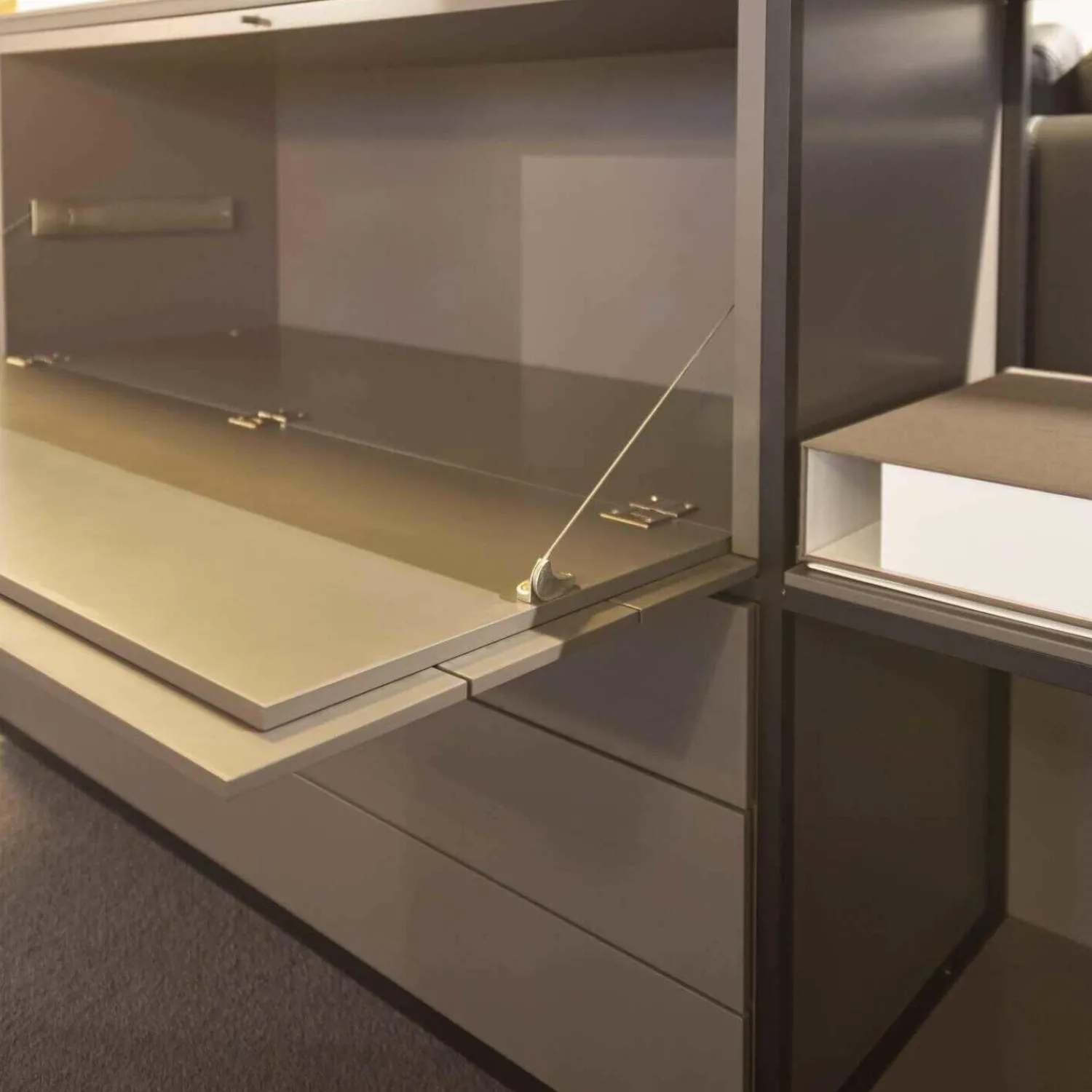 Interlübke Regale|Raumteiler Tado Lack Matt Elephant