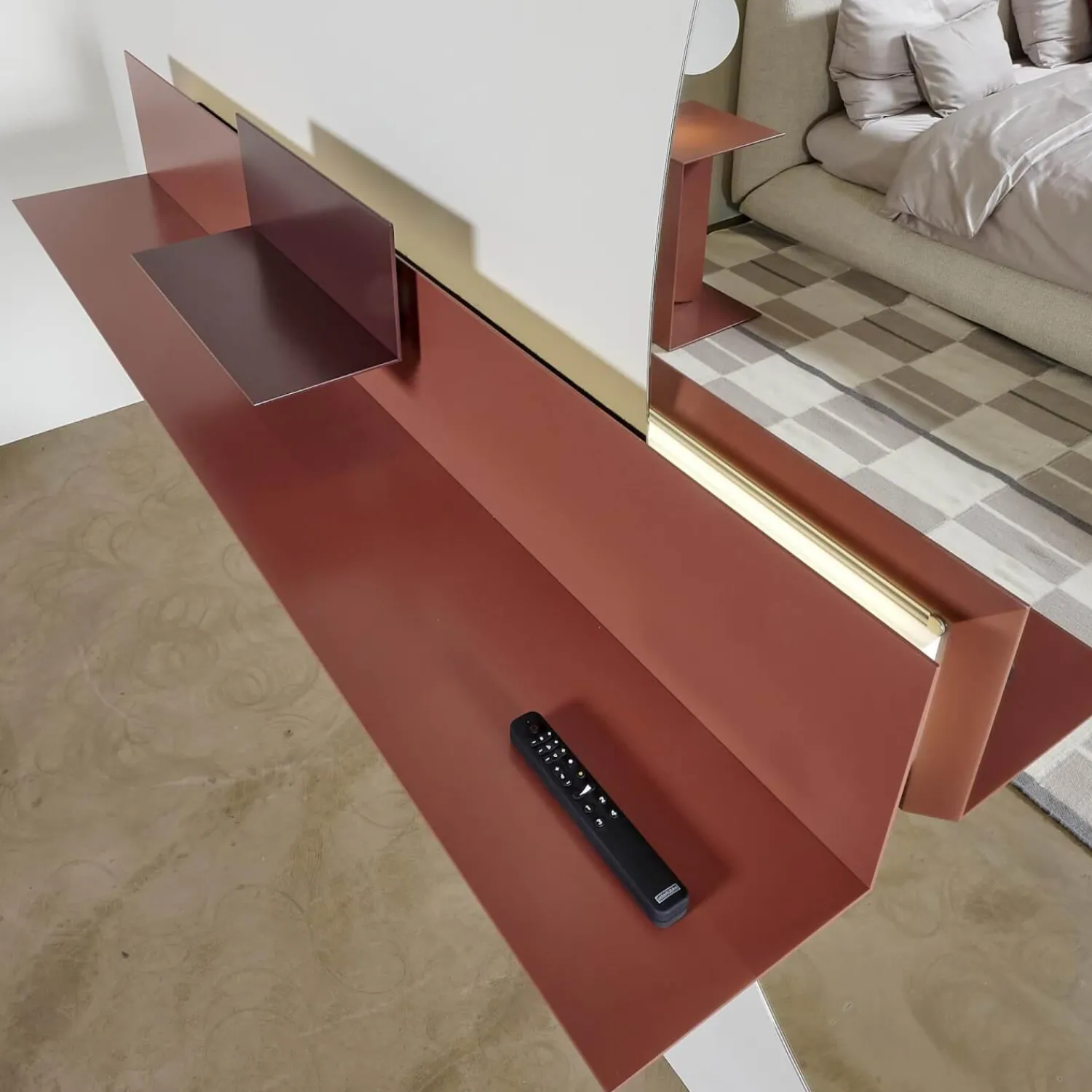 Interlübke Garderoben|Regal Iilu Lack Malve Und Burgund Braun Rot Mit Beleuchtung Inklusive Spiegel