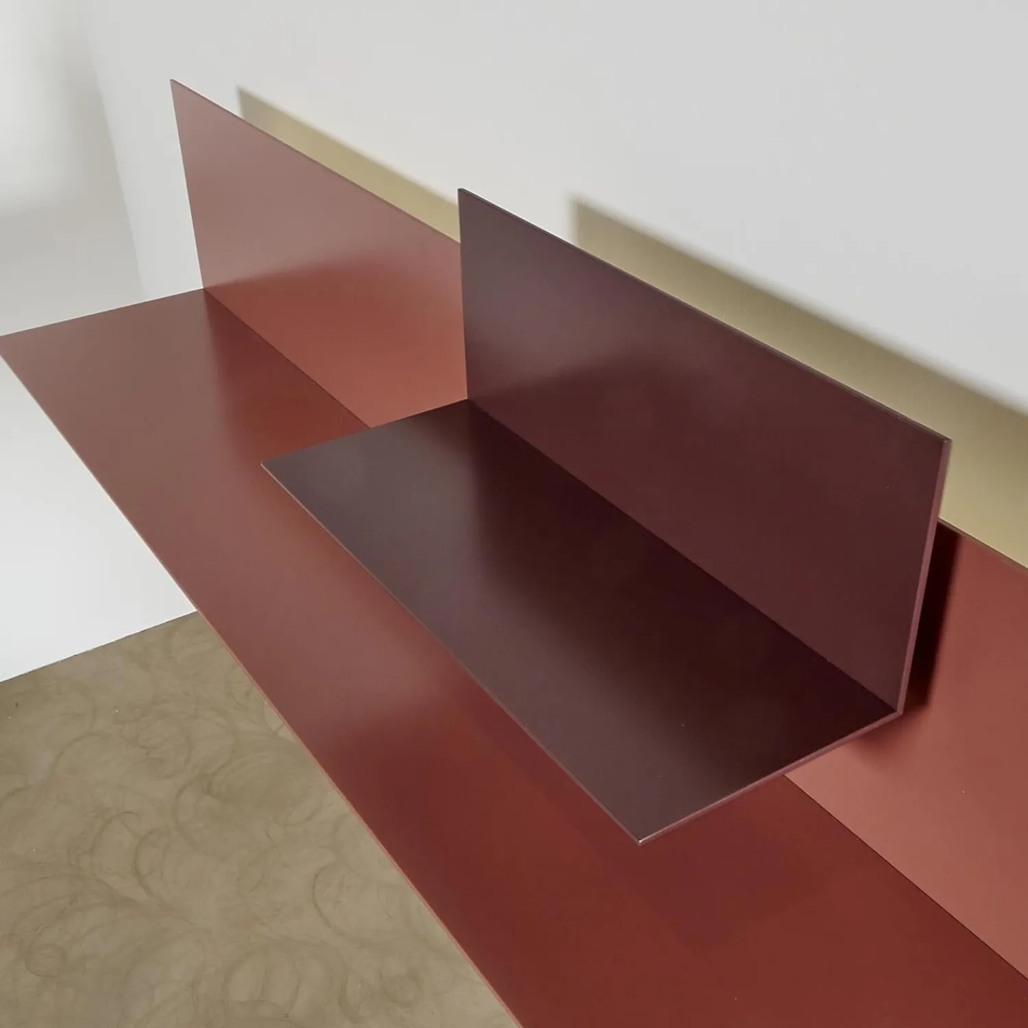 Interlübke Garderoben|Regal Iilu Lack Malve Und Burgund Braun Rot Mit Beleuchtung Inklusive Spiegel