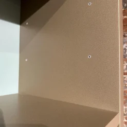 Interlübke Regale|Regal Mit Bar Studimo Korpus Lack Gold Metallic M09 Front Mattglas Optiwhite Graphit T39 Grau Rückwand Lack Seegrün M86 Grün