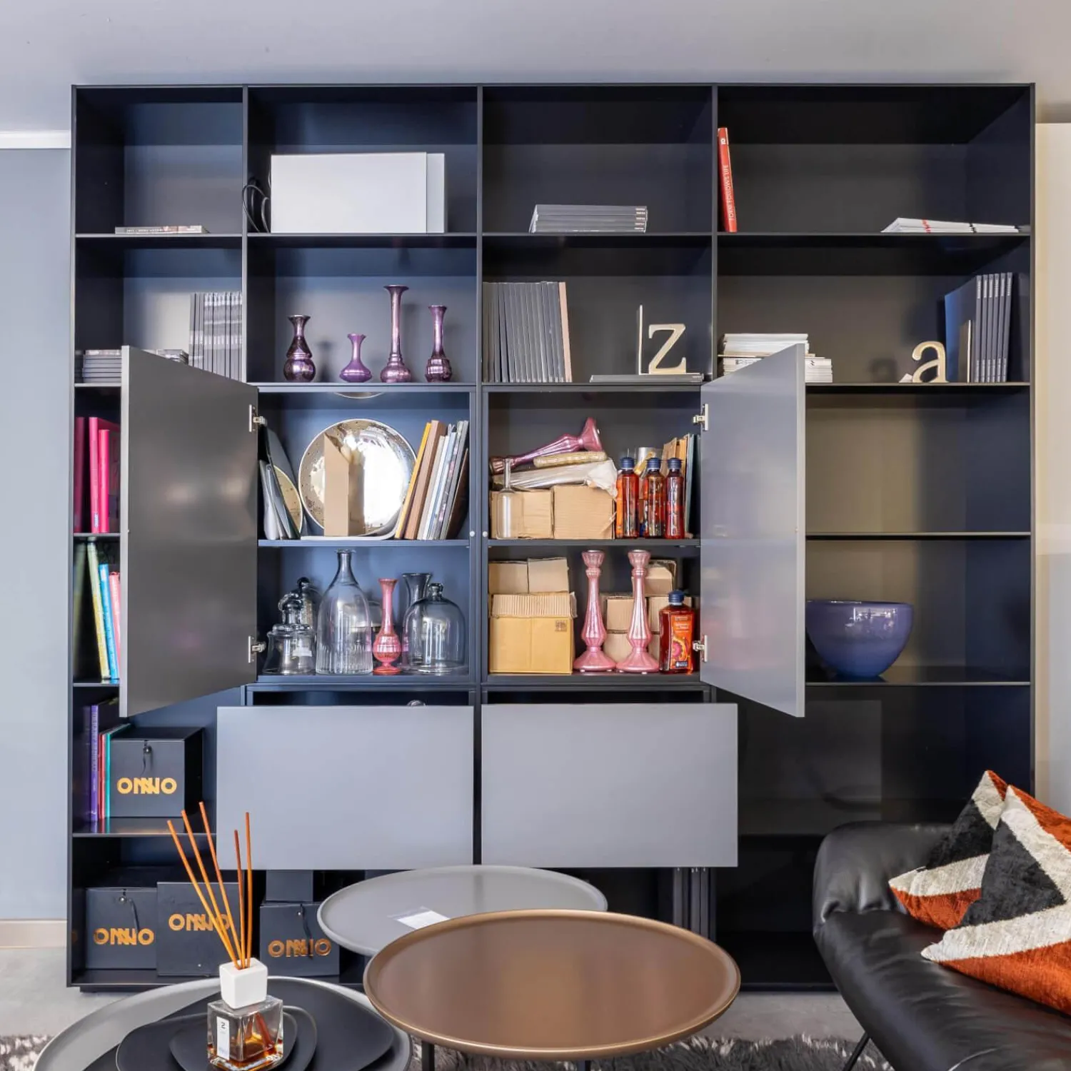 Piure Regale|Regal Nex Pur Box Stehend Lack Matt Schwarz Und Lack Matt Grau