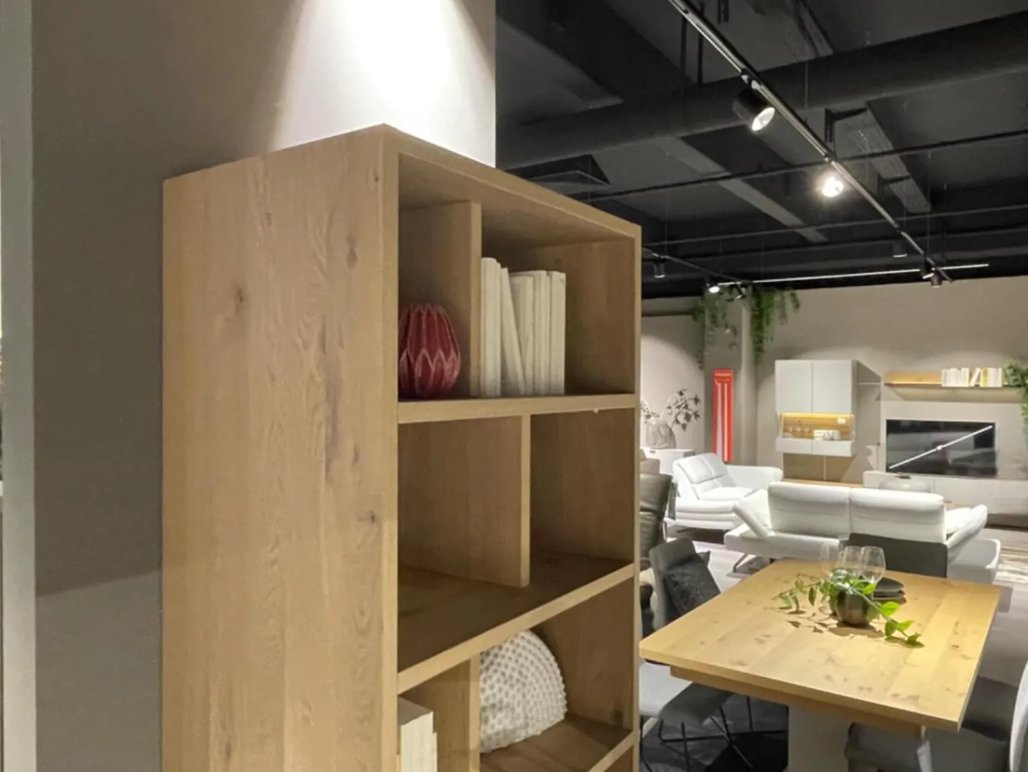 Sudbrock Regale|Regal Sinus Eiche Milk Astig 0523