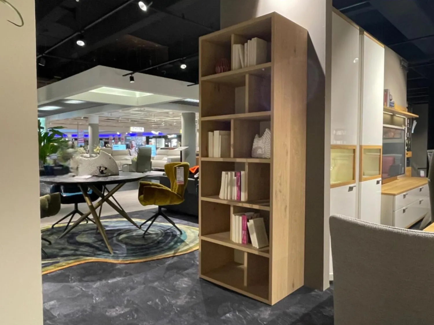 Sudbrock Regale|Regal Sinus Eiche Milk Astig 0523