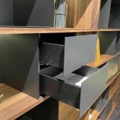 Rodam Regale|Regalkombination Pares in Nussbaum 130 Rückwand Glas deepgrex Metallboxen anthr. inkl Beleuchtung