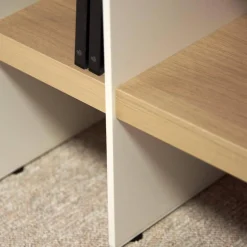 Sudbrock Regale|Regal-Kombination Scala mit Wangen Glattlack Blütenweiß Böden Eiche Milk