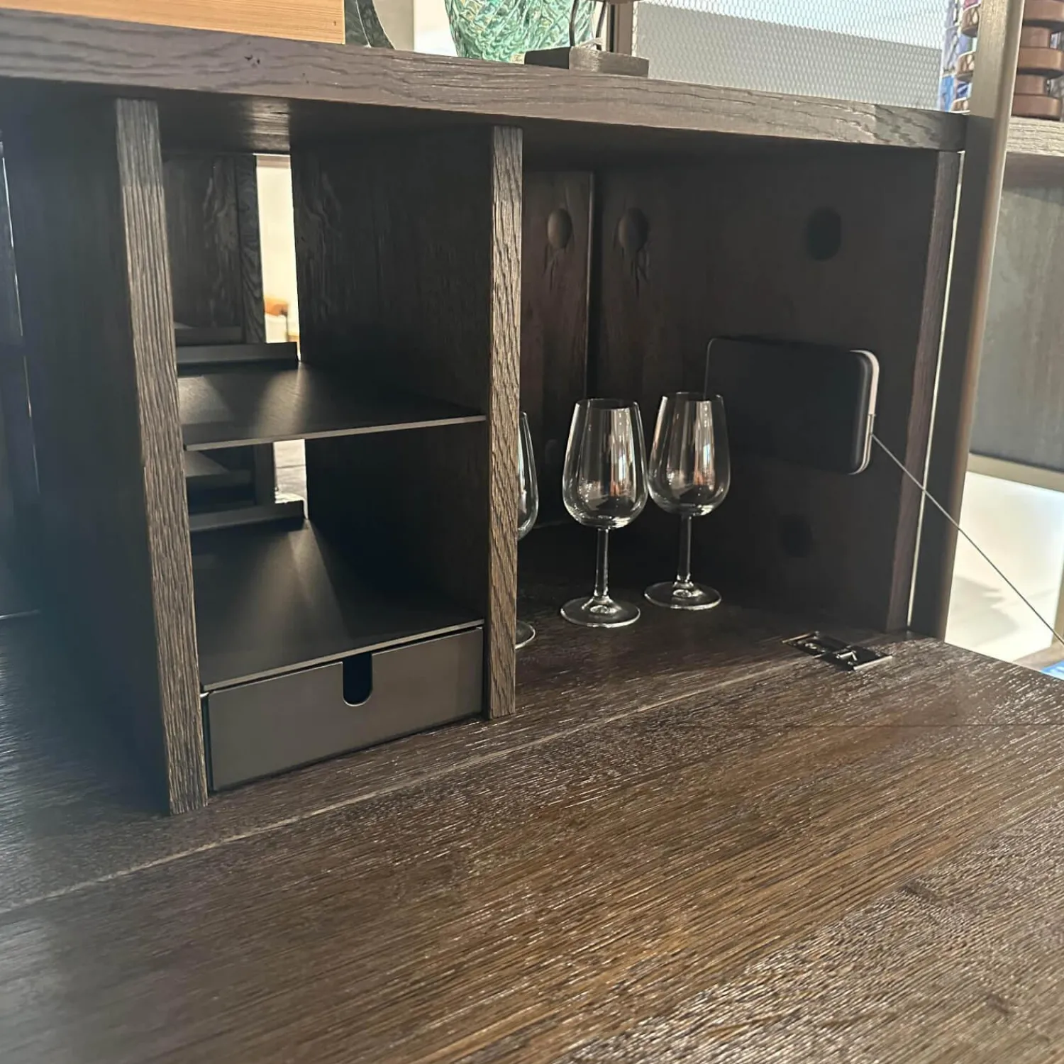 Janua Regale|Regalsystem BC 06 RooM68 Eiche Geräuchert Anthrazit Geölt Und Aluminium Bronze Eloxiert