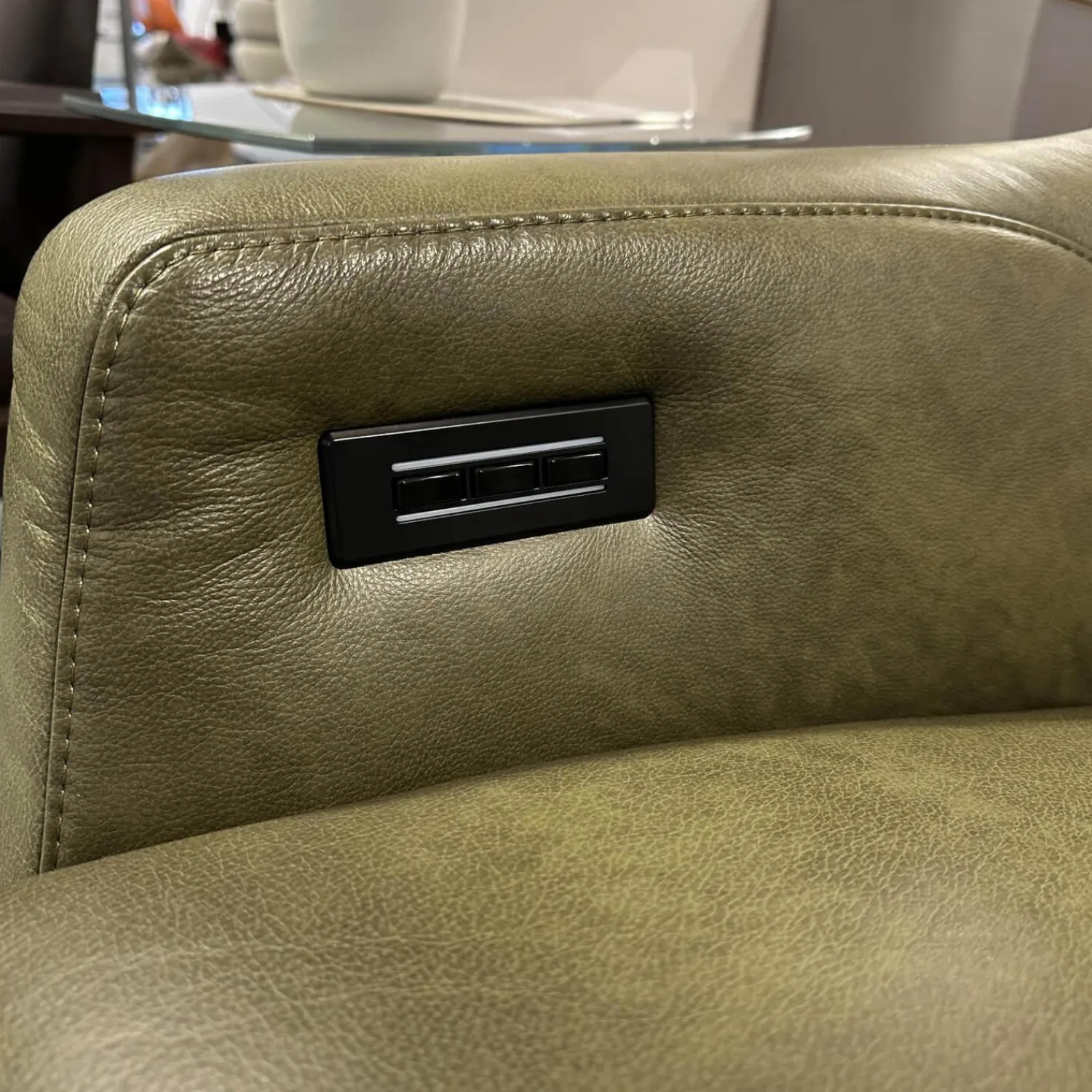 WK Wohnen Relaxsessel|Relaxsessel 683 Haily Lift Up Leder Polo 1102 Grün 5 Stern Fuß Stahl Schwarz Mit Aufstehhilfe