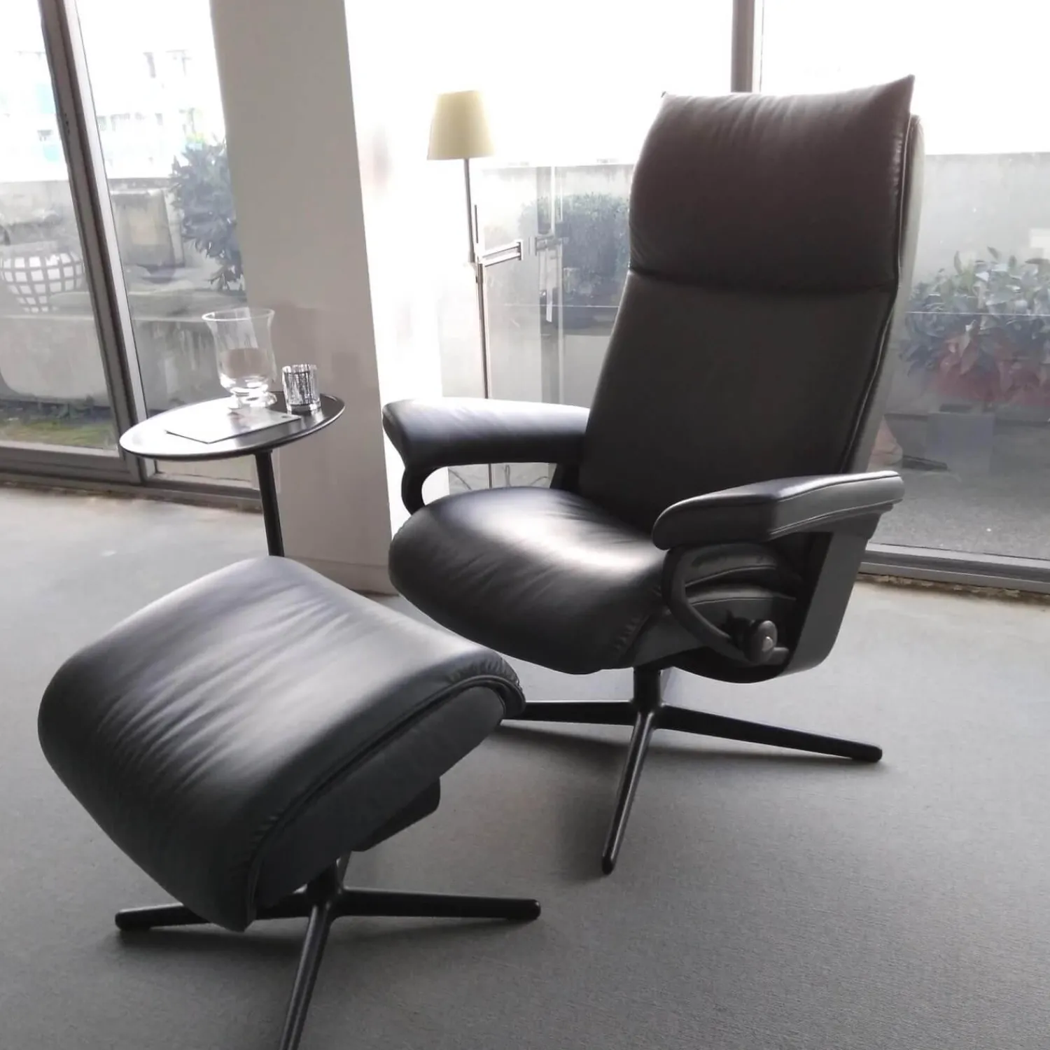 Stressless Relaxsessel|Relaxsessel Aura M Leder Paloma Shadow Blue Dunkelblau Cross Sessel mir Hocker