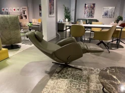 Jori Relaxsessel|Relaxsessel Cosy Ghost Leder Lipano Oliva Grün Gestell 4 Sternfuß Bronze Matt Schwarz Lackiert Inklusive Kopfkissen