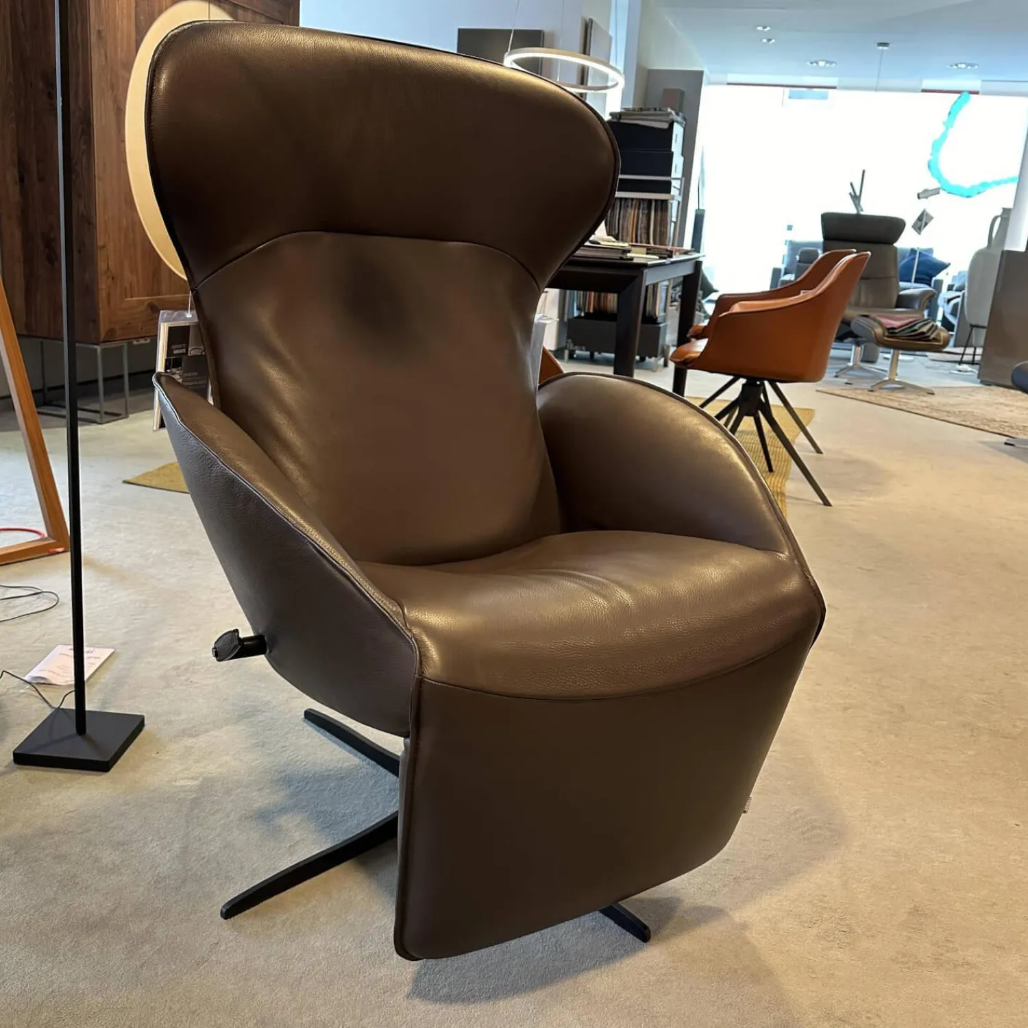 Jori Relaxsessel|Relaxsessel Daydreamer JR 7450 Leder Lipando Fondente Braun 4 Stern Fuß Gewellt Schwarz Stufenlos Verstellbar