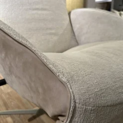 Jori Relaxsessel|Relaxsessel Daydreamer Mono Move JR 7450 Innen Stoff Mumble Gesso Beige Außen Leder Nubuck Cream Beige Gestell Graugelb Matt Inklusive Beistelltisch Sposa T105