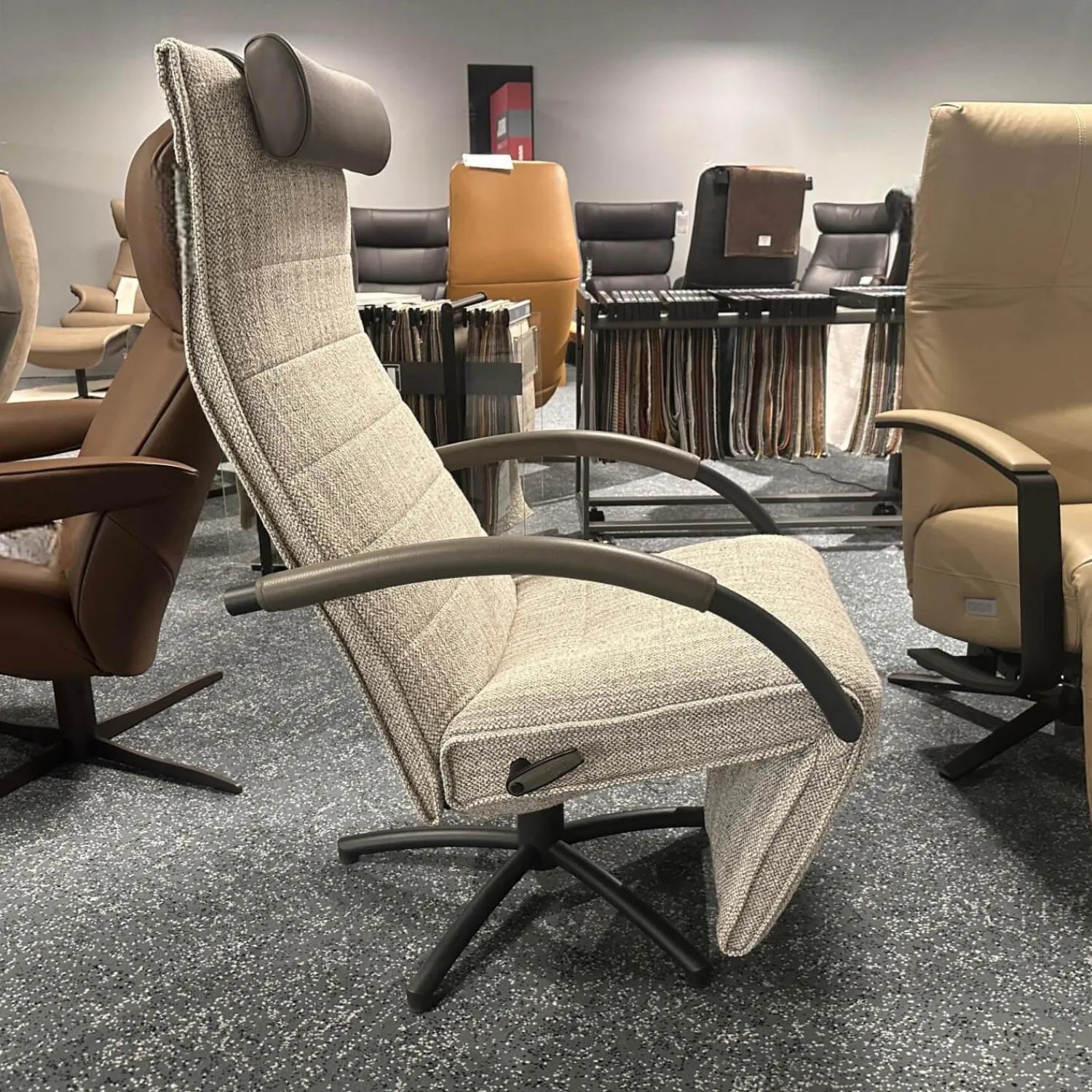 Jori Relaxsessel|Relaxsessel Mensana JR 7260 Mono Move Medi Stoff Dodo C0207 Creme Hellgrau Meliert 5 Sternfuß Dunkelgrau Lackiert