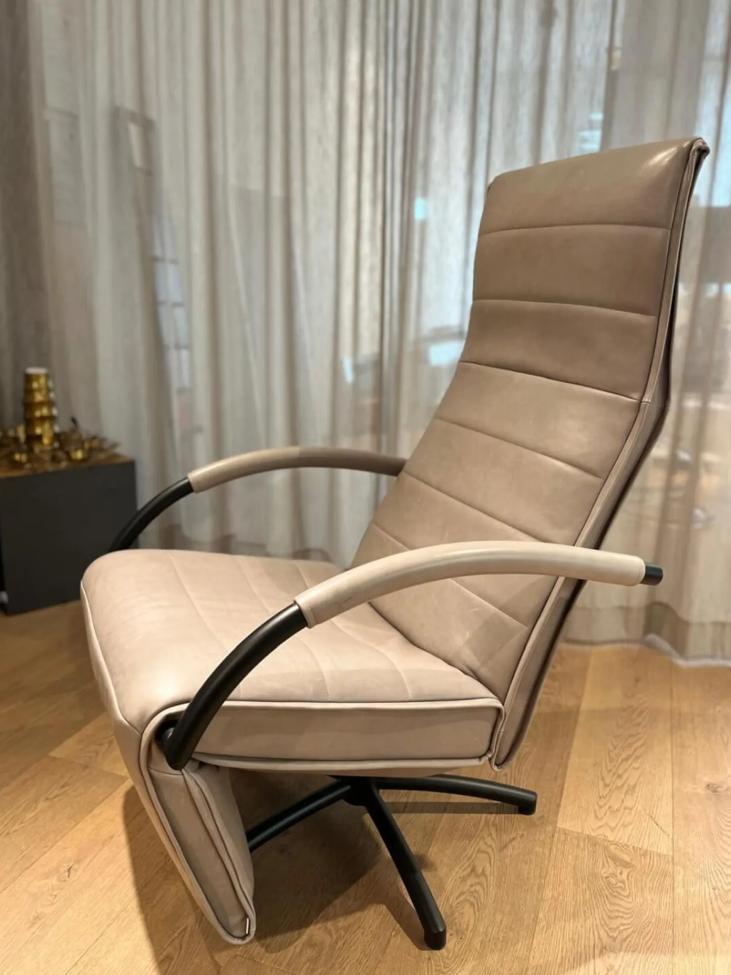 Jori Relaxsessel|Relaxsessel Mensana Leder Lolita Alberto Braun Grau mit Verstellfunktion