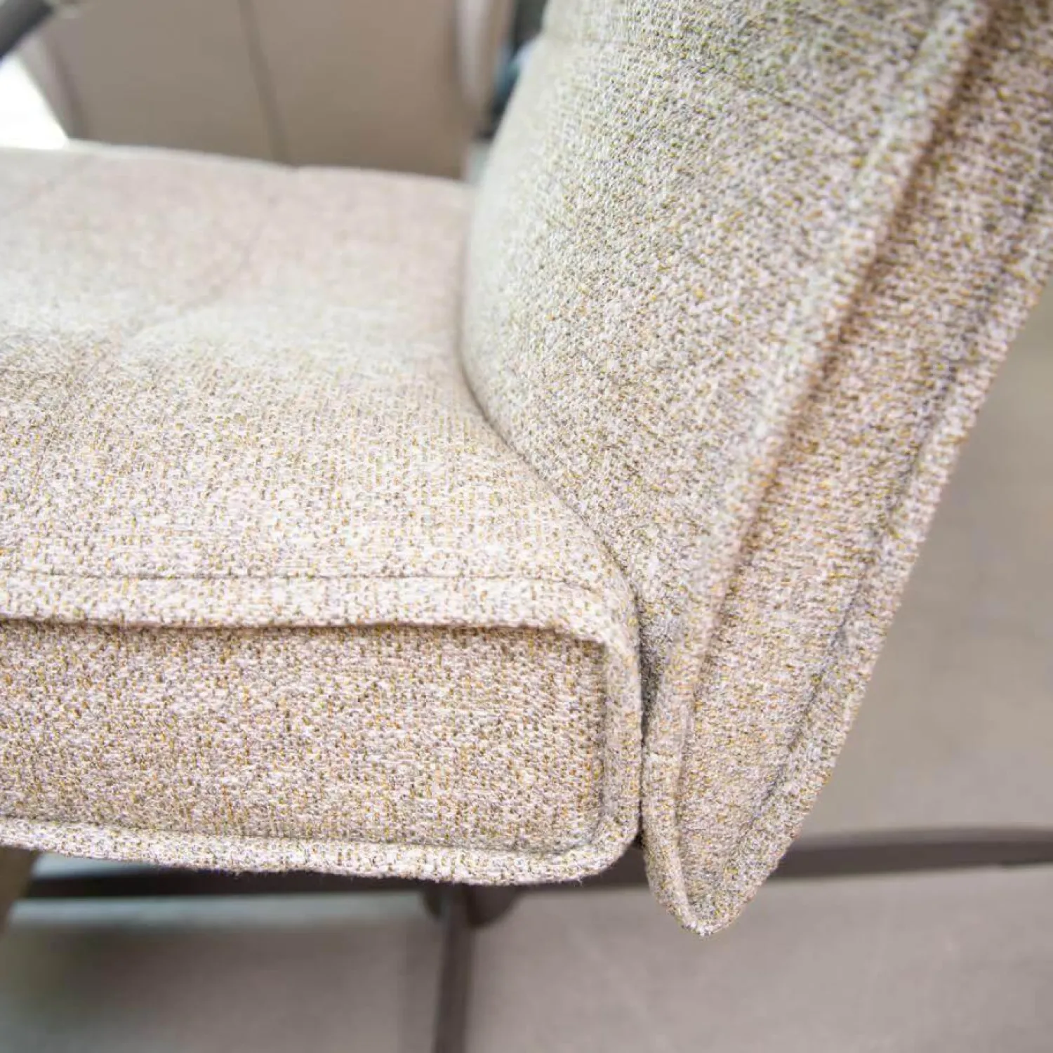 Jori Relaxsessel|Relaxsessel Mensana Medi Mono-Move Stoff Vivid 05 Beige Füße Bronze mit Verstellung